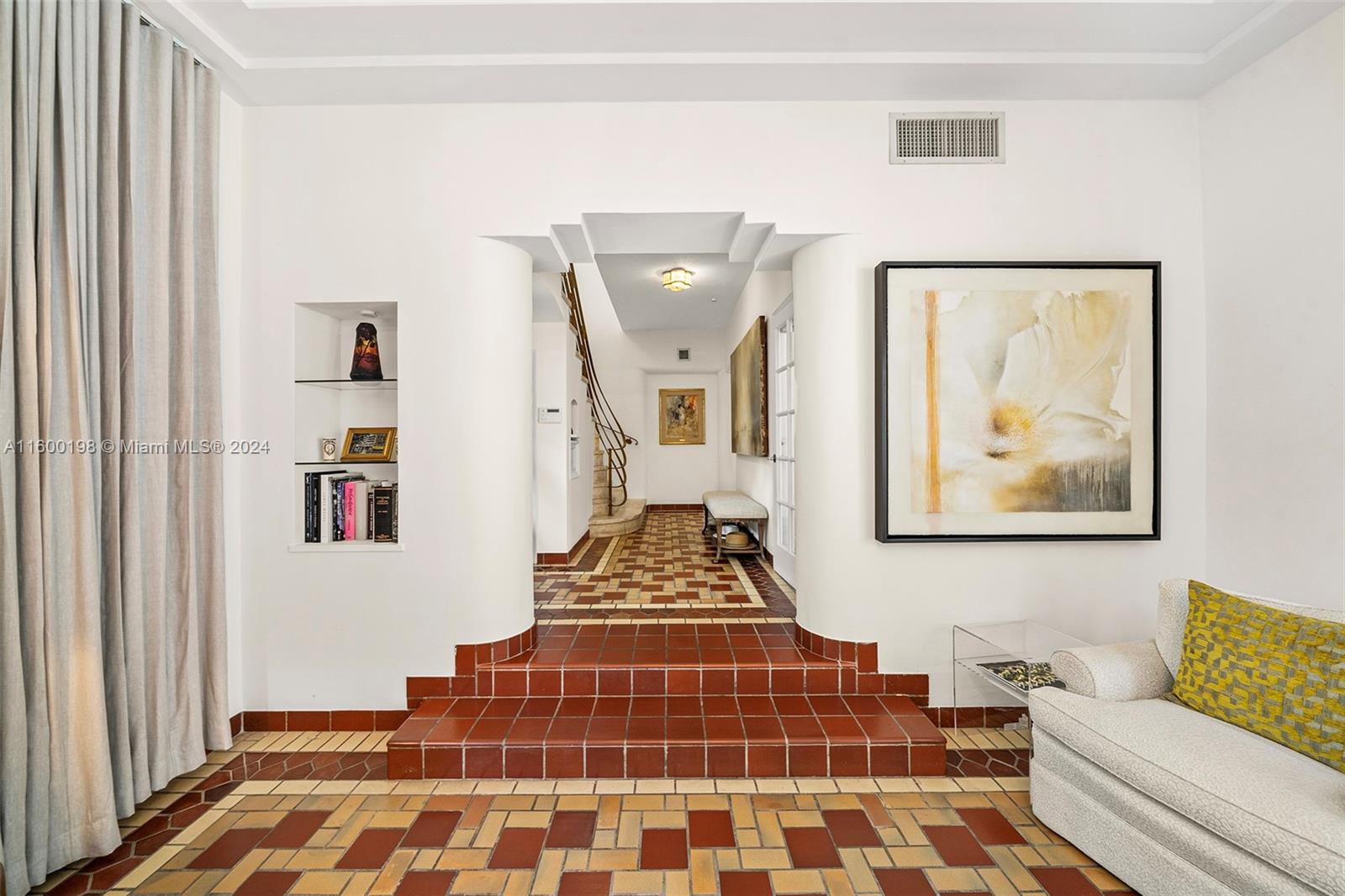 CORAL GABLES SEC A - Residential