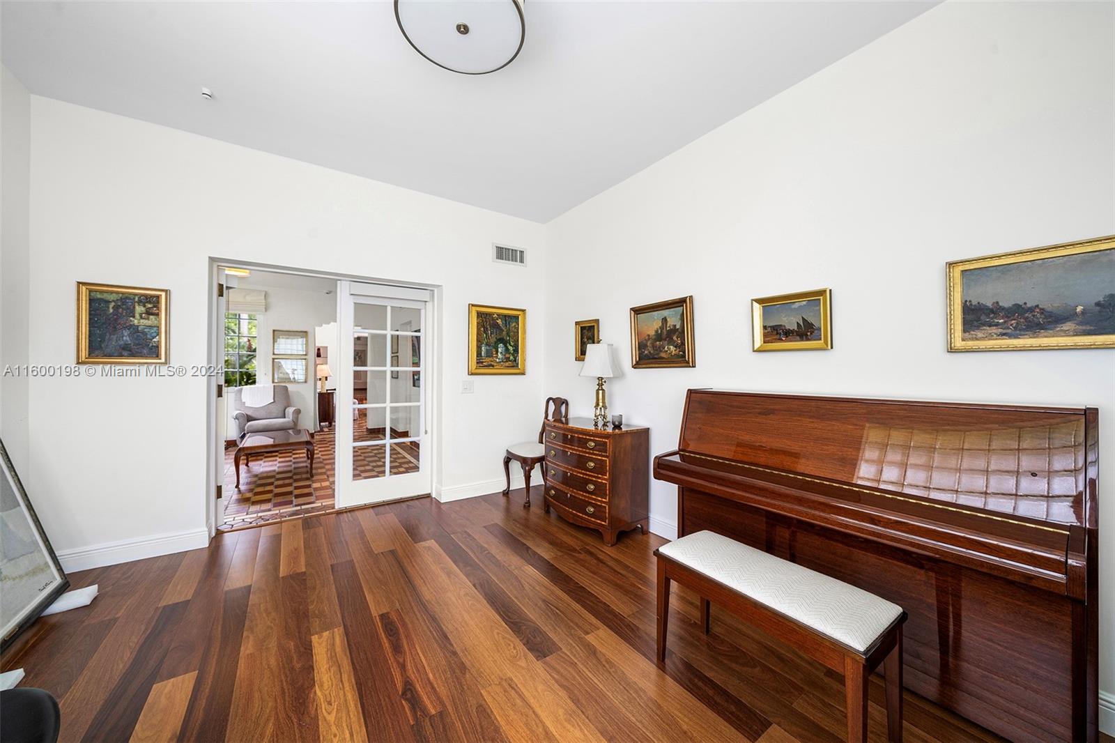 CORAL GABLES SEC A - Residential