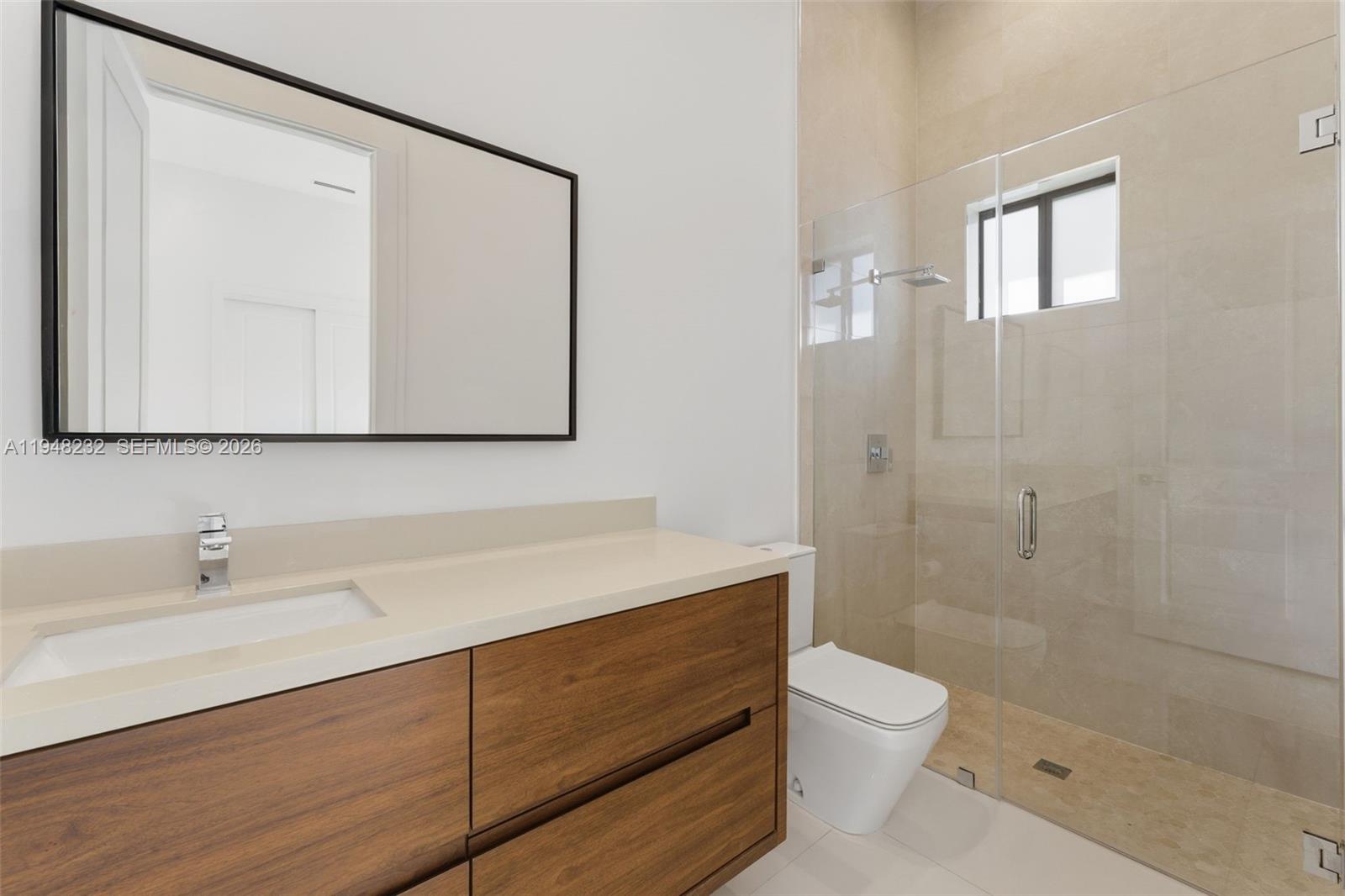 M & V ESTATES - Residential