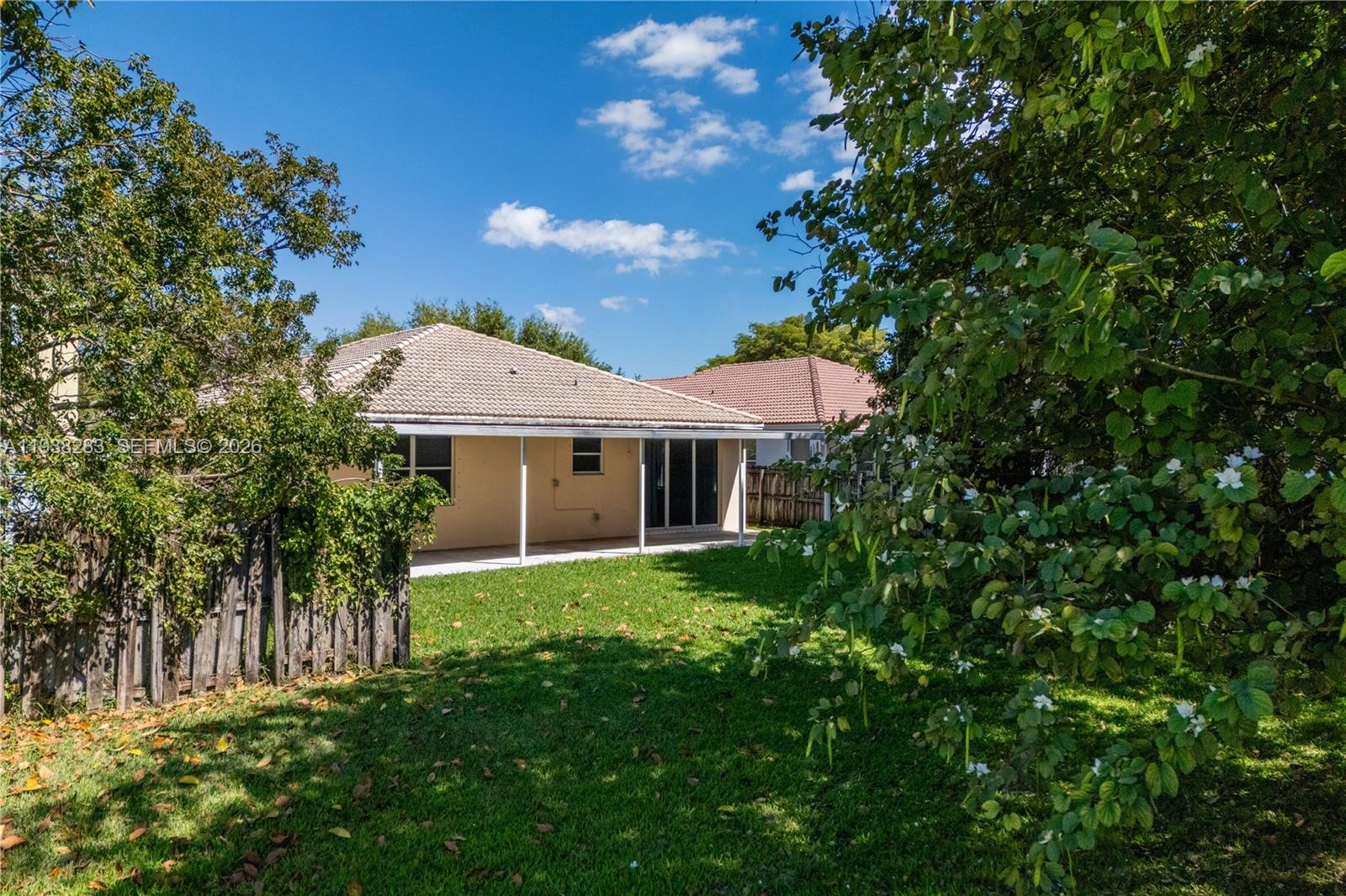 VILLAS DEL CAMPO SUB - Residential