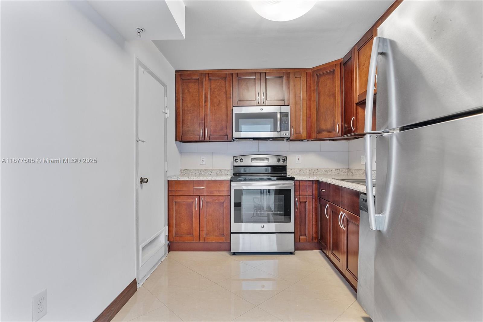 COASTAL TOWERS CONDO - Residential Lease