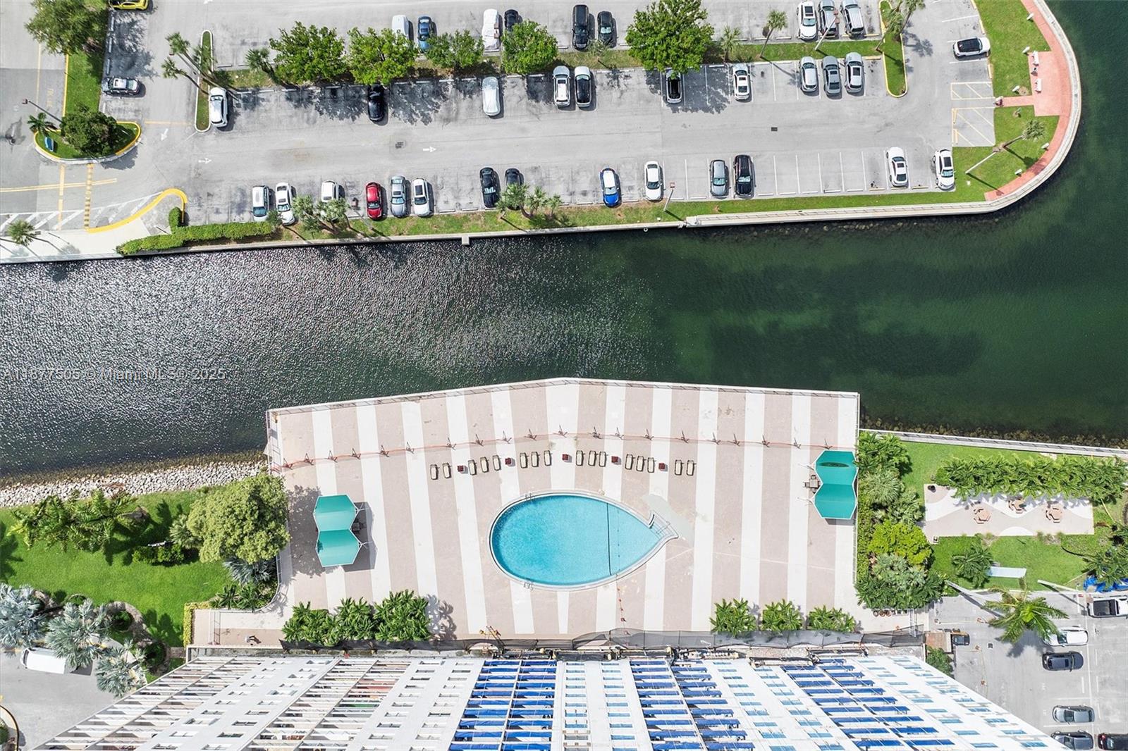 COASTAL TOWERS CONDO - Residential Lease