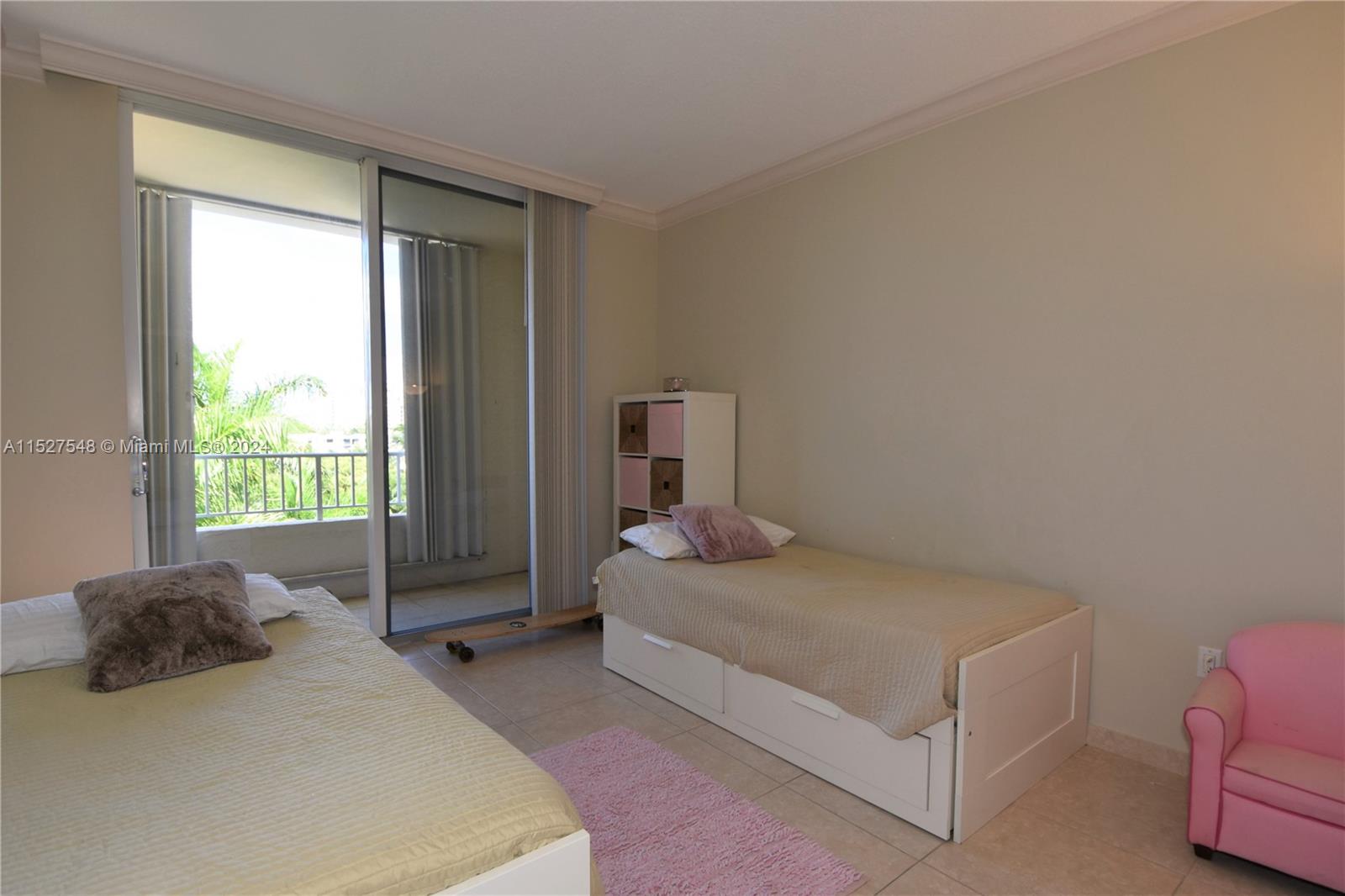 RESORT VILLA ONE CONDO - Residential Lease