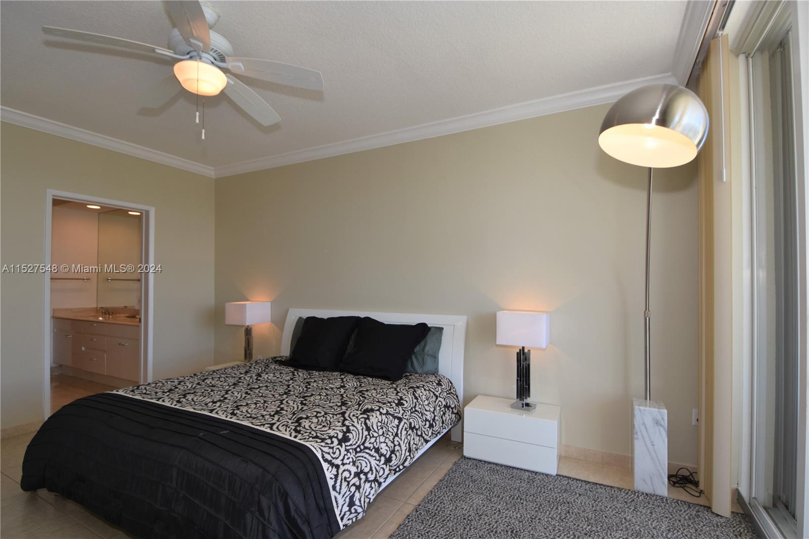 RESORT VILLA ONE CONDO - Residential Lease