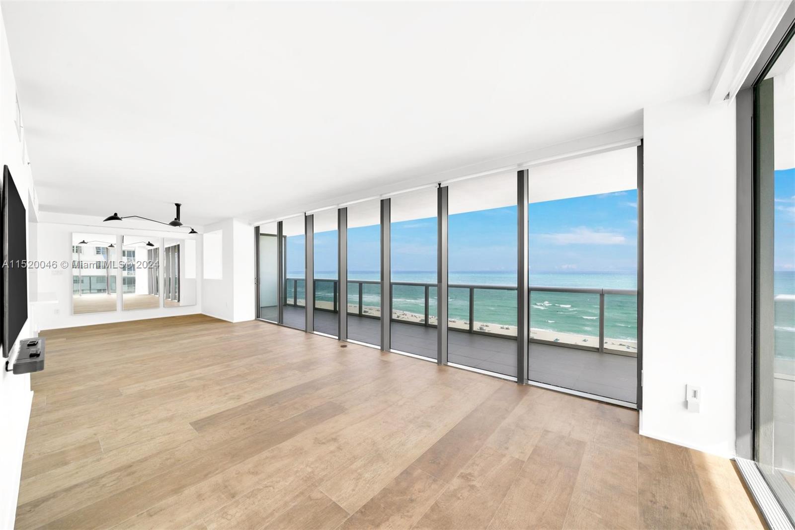 5875 Collins Ave 1102