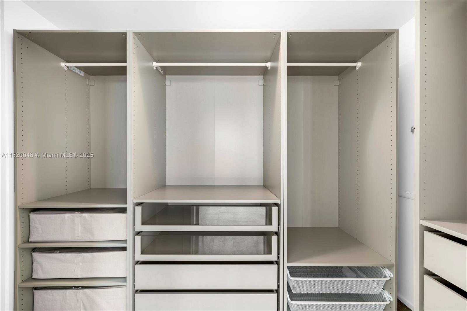 MEI CONDO - Residential