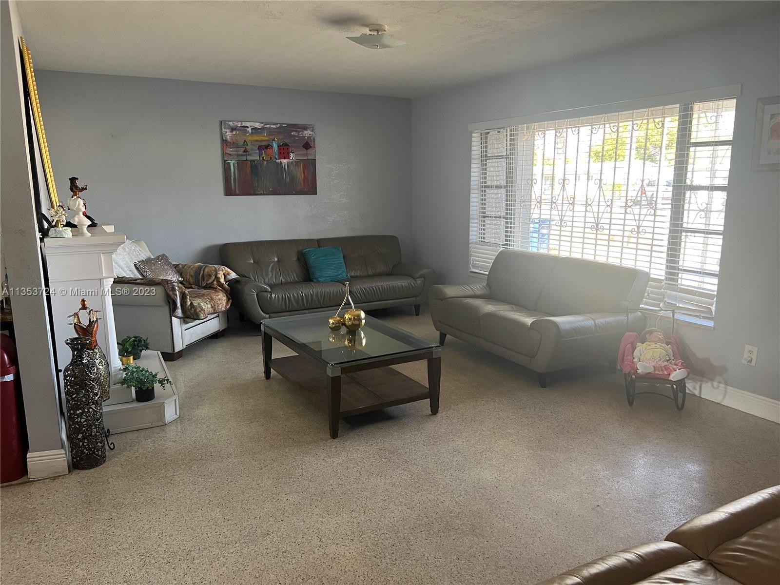Photo 3 of 20 of 4410 NW 173rd Dr house