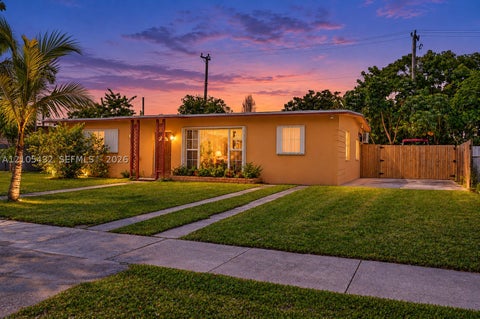 Photo of 29400 SW 147th Ave, Homestead, FL 33033 (MLS # A12105432)