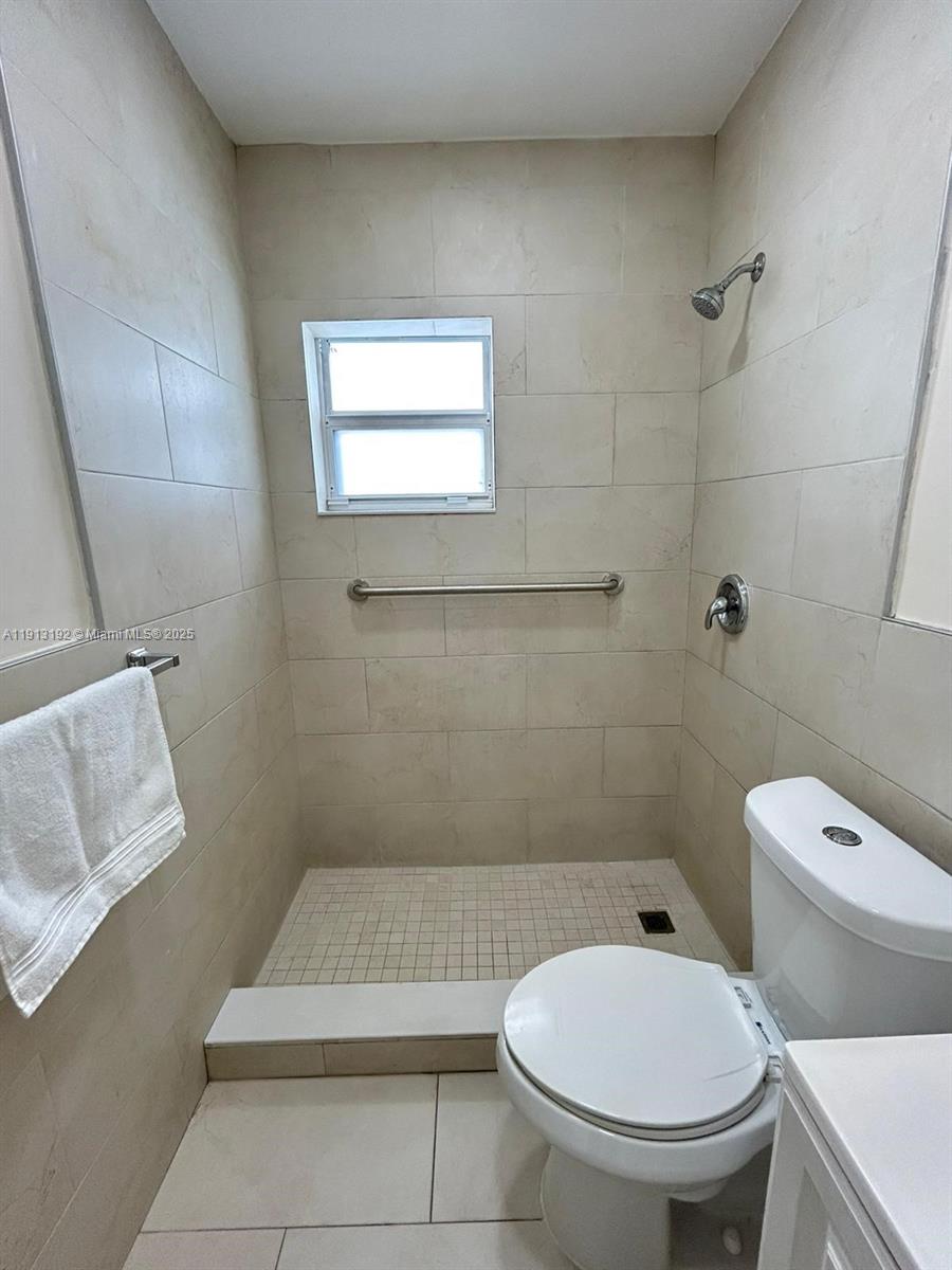 SUN-TAN VILL SEC 5 - Residential Lease