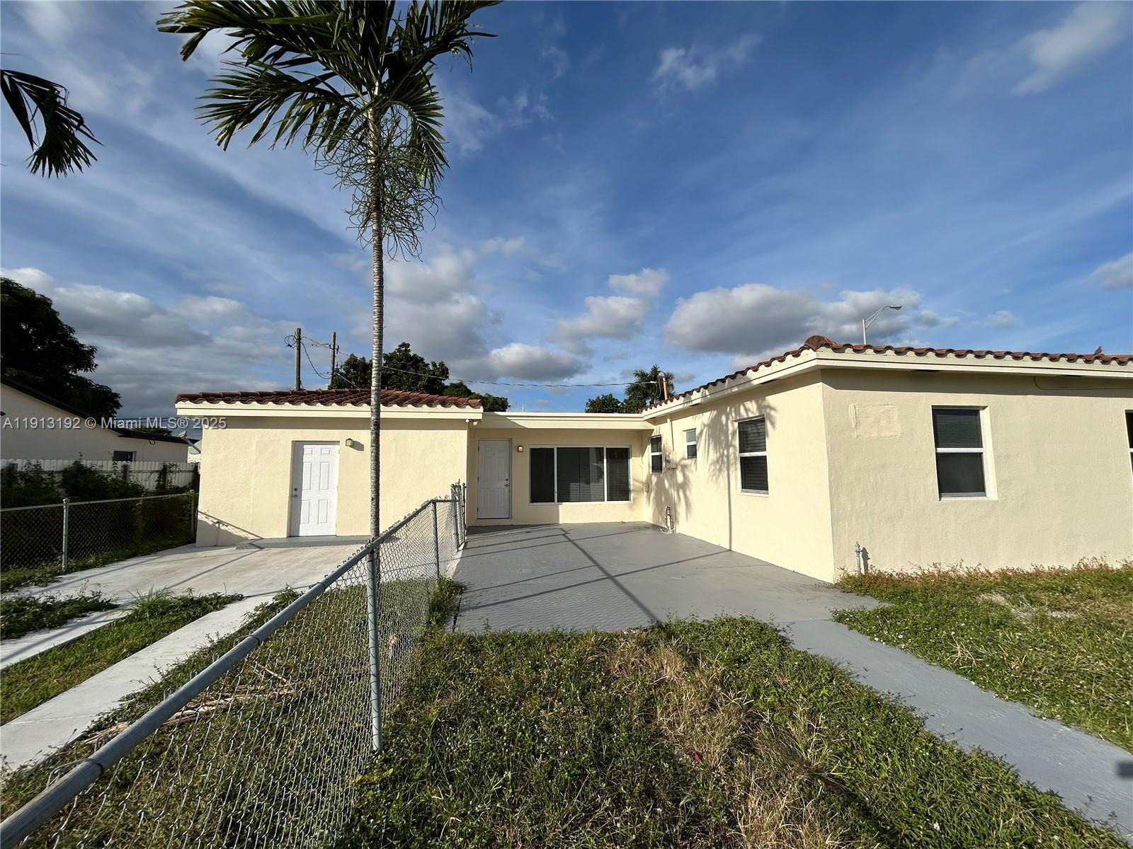 SUN-TAN VILL SEC 5 - Residential Lease