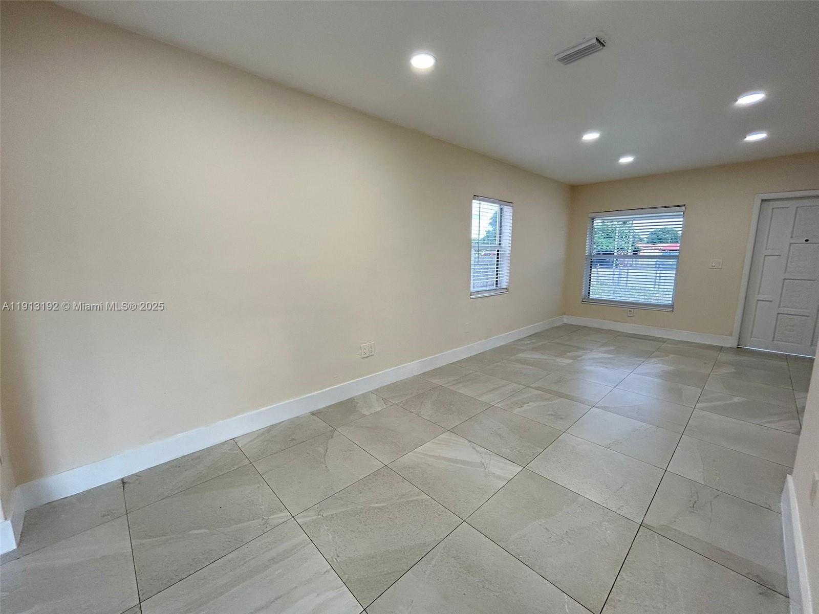 SUN-TAN VILL SEC 5 - Residential Lease