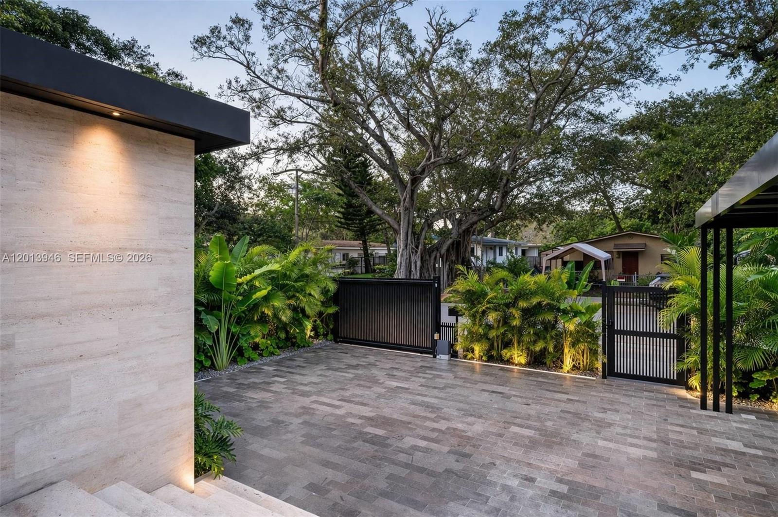 FROW HOMESTEAD - Residential