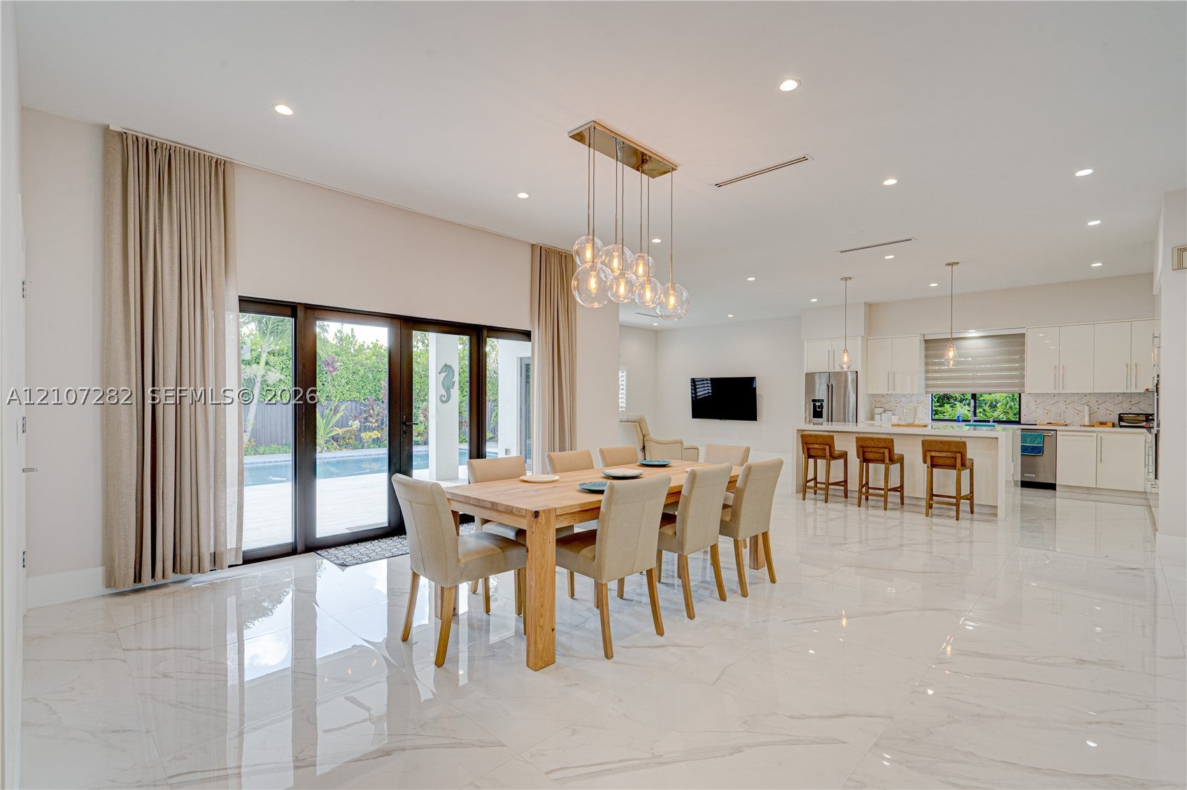 2521 SW 105th Ave 2521
