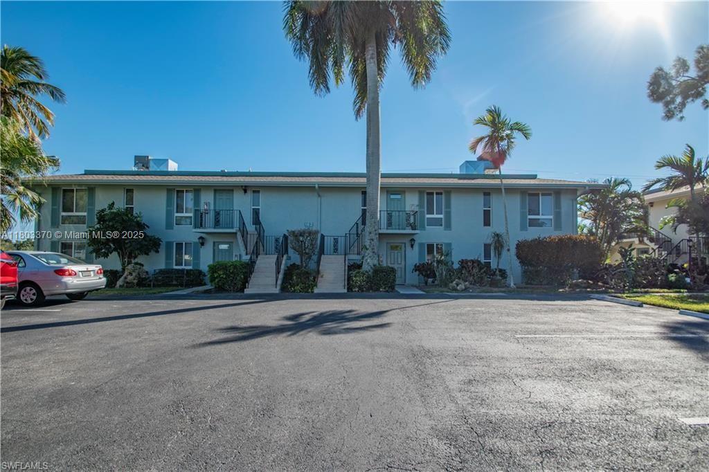 Totally updated second-floor home with open spacious rooms, this home offers two bedrooms and two baths and a huge lanai that is enclosed for your enjoyment during your stay in the unit, allowing for entertaining and comfortable relaxation with fabulous golf course views. the pool, tennis, pickleball, and all amenities are located close by, including golfing. The Glades is a community rich in amenities, offering the most active lifestyle and within minutes to 5th Ave. Shopping, galleries, dining, and white sandy beaches. The Glades Golf & Country Club is one of Naples' most established and friendly communities. Amenities are top-notch and inclusive. Mature Old-Florida landscaping surrounds 36 holes of golf. In this community, there are many areas for riding for fun or walking for exercise.