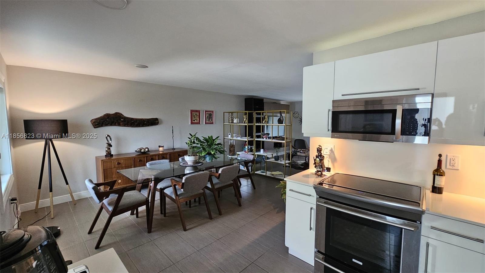 LIDO BAY - Residential Lease