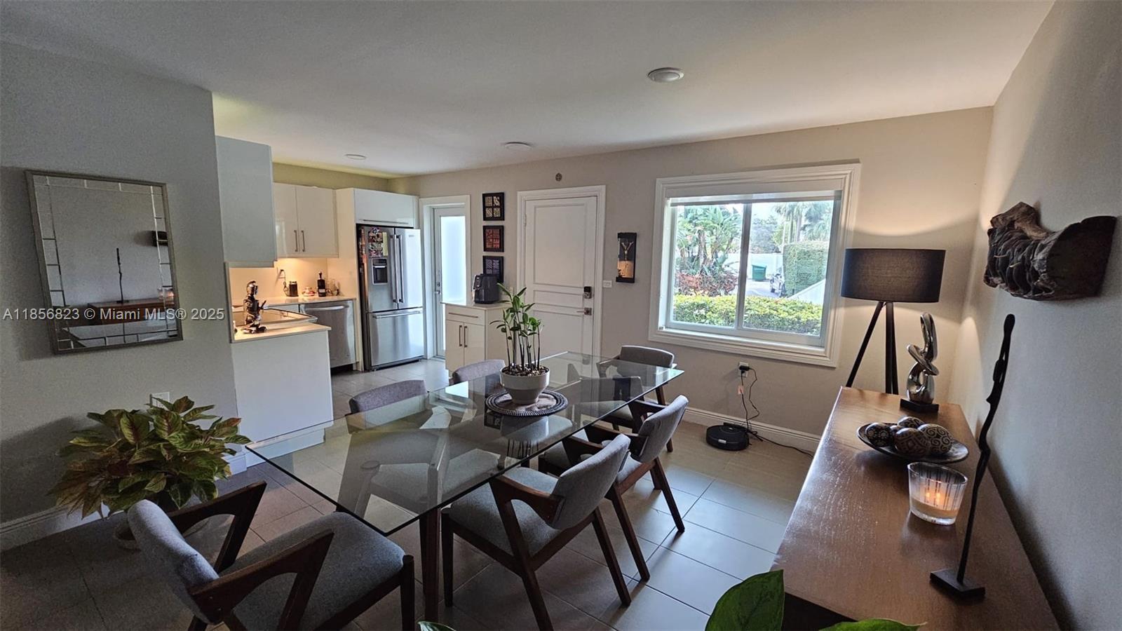 LIDO BAY - Residential Lease