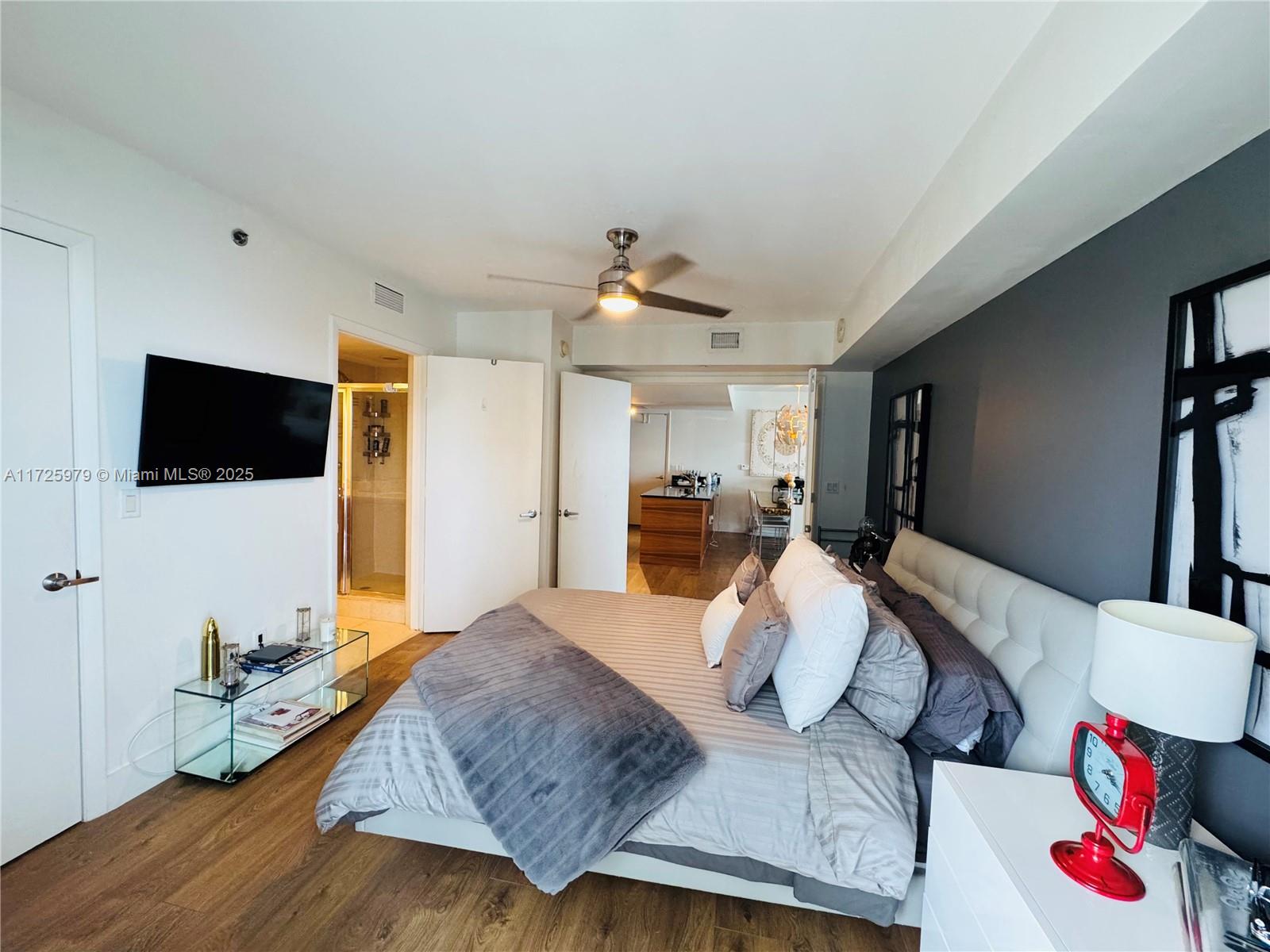 50 BISCAYNE CONDO - Residential