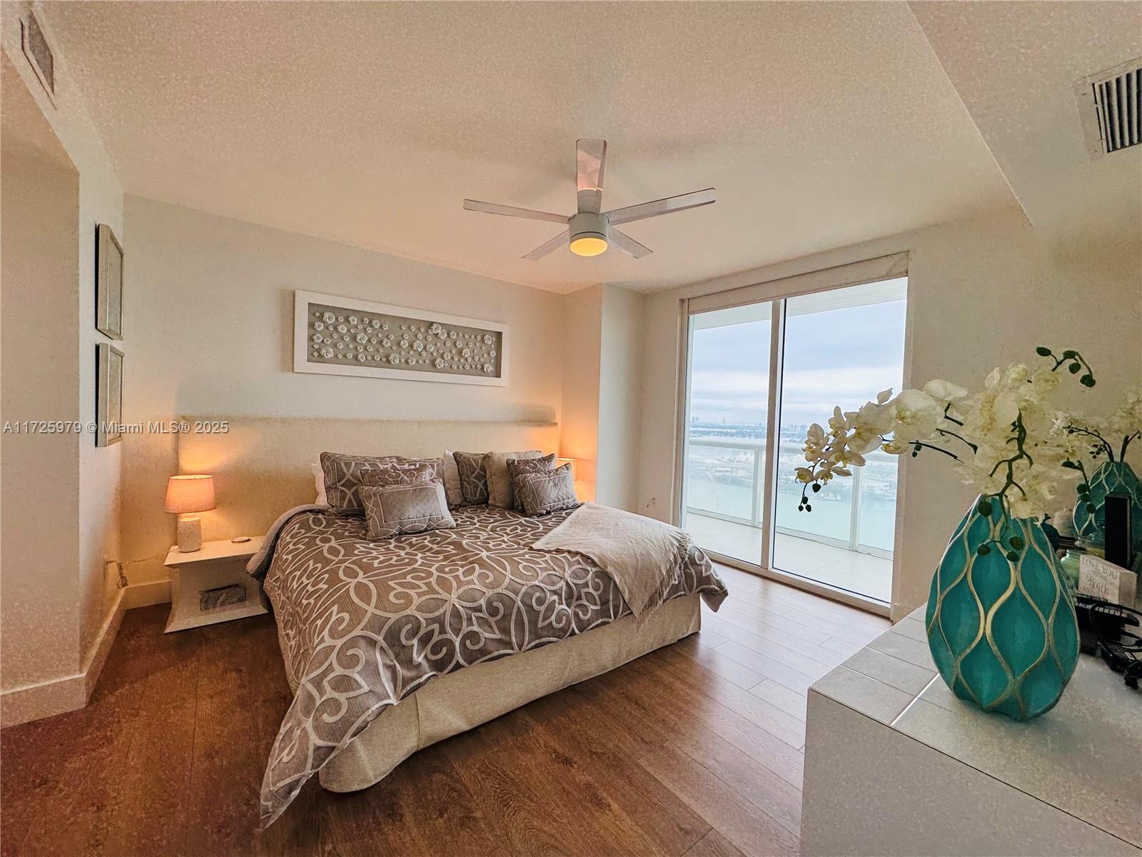 50 BISCAYNE CONDO - Residential