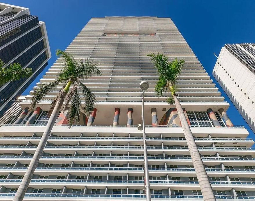 The best line at 50 Biscayne & at the best price! This stunning 3BR/2BA corner unit is the crown jewel of the building. Breathtaking views, prime location, unmatched lifestyle. With wood flooring and floor-to-ceiling windows, this home showcases breathtaking views of Biscayne Bay. The master suite offers dual vanities, a glass-enclosed shower, a soaking tub, and two walk-in closets, with direct access to a private balcony. The open-concept living area flows seamlessly onto a 400 wrap-around balcony, perfect for elegant entertaining or serene relaxation.
Residents enjoy exclusive amenities, including a fitness center, spa, resort-style pool, and 24-hour concierge. Located steps from Miami’s finest dining, shopping, and cultural attractions, this home offers the ultimate urban lifestyle.