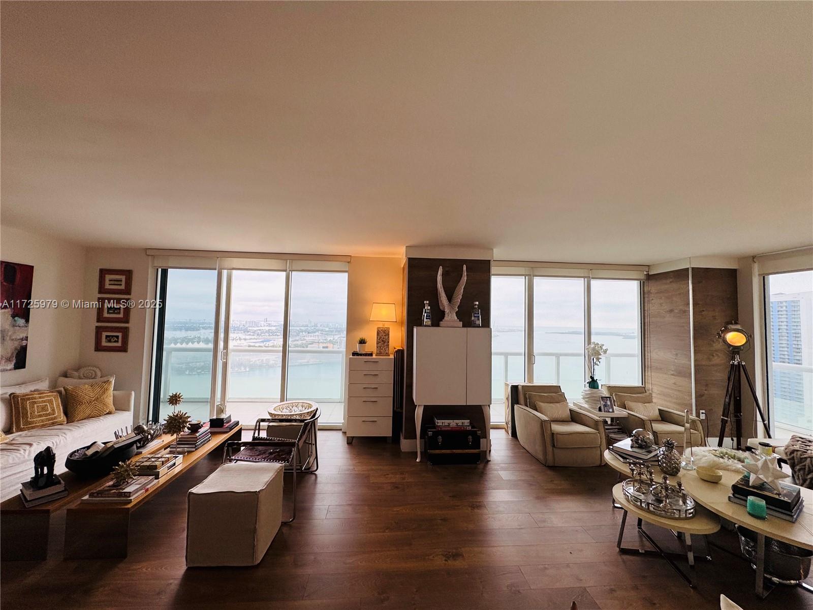 50 BISCAYNE CONDO - Residential