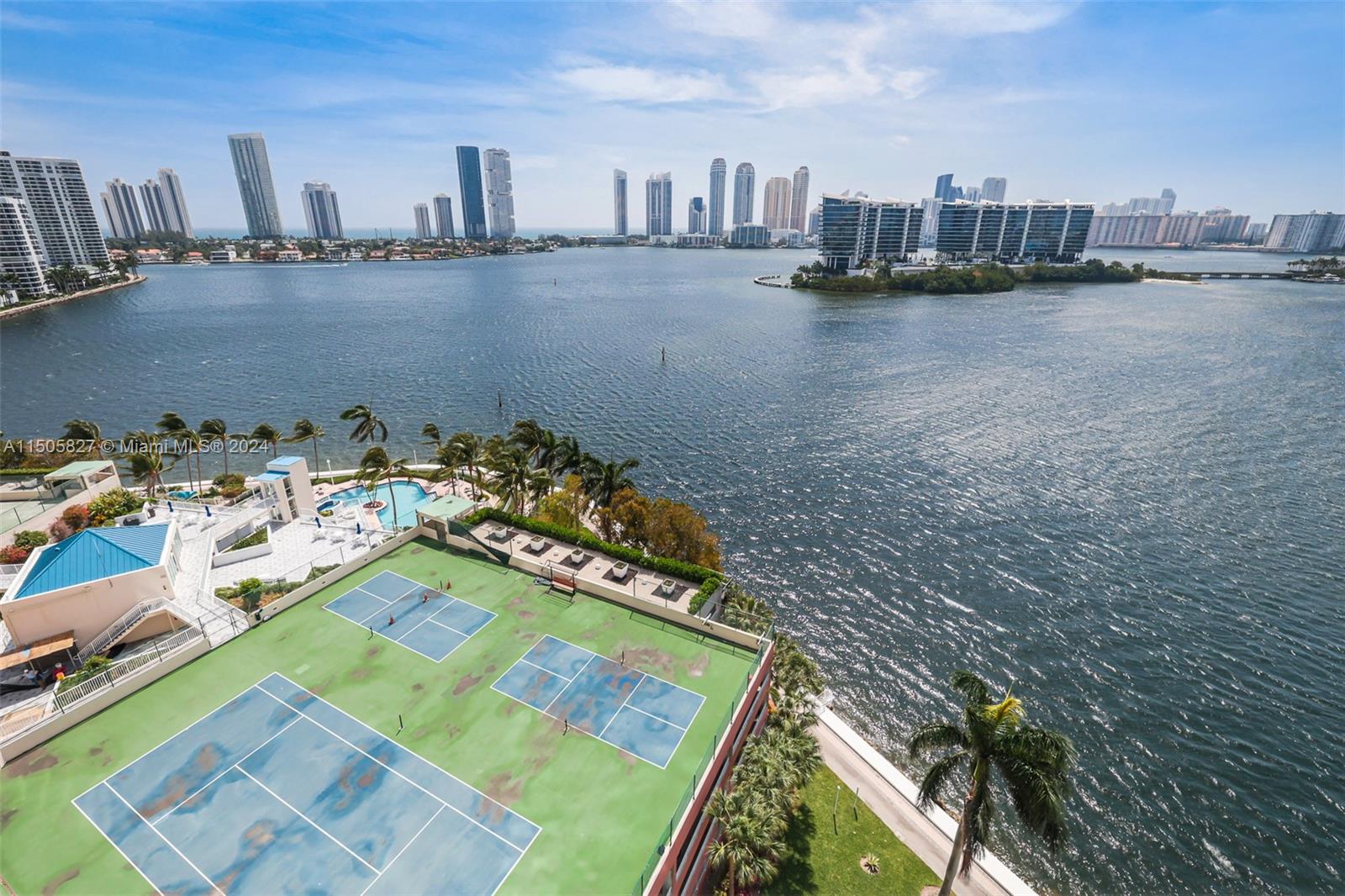 HIDDEN BAY CONDO - Residential Lease