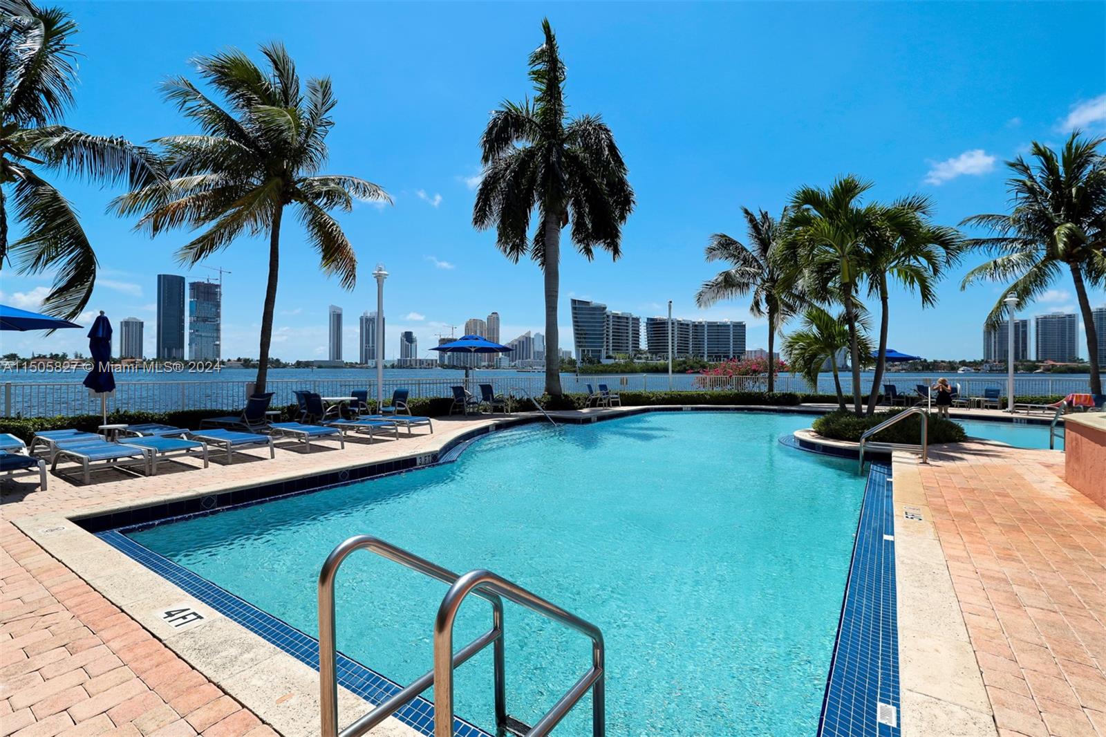 HIDDEN BAY CONDO - Residential Lease