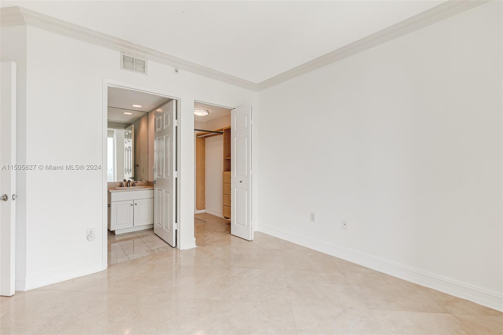 HIDDEN BAY CONDO - Residential Lease