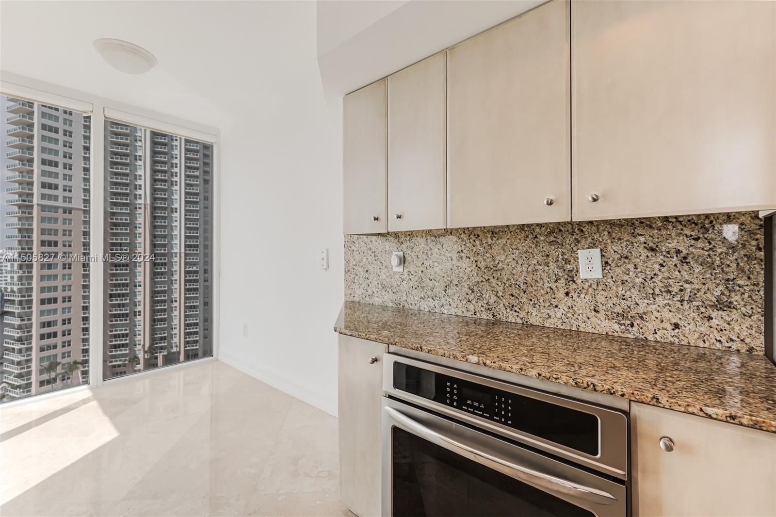 HIDDEN BAY CONDO - Residential Lease
