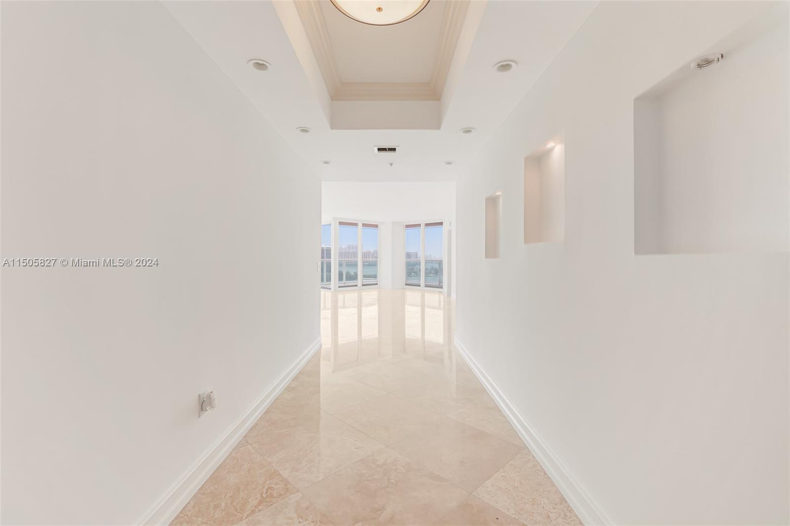 HIDDEN BAY CONDO - Residential Lease