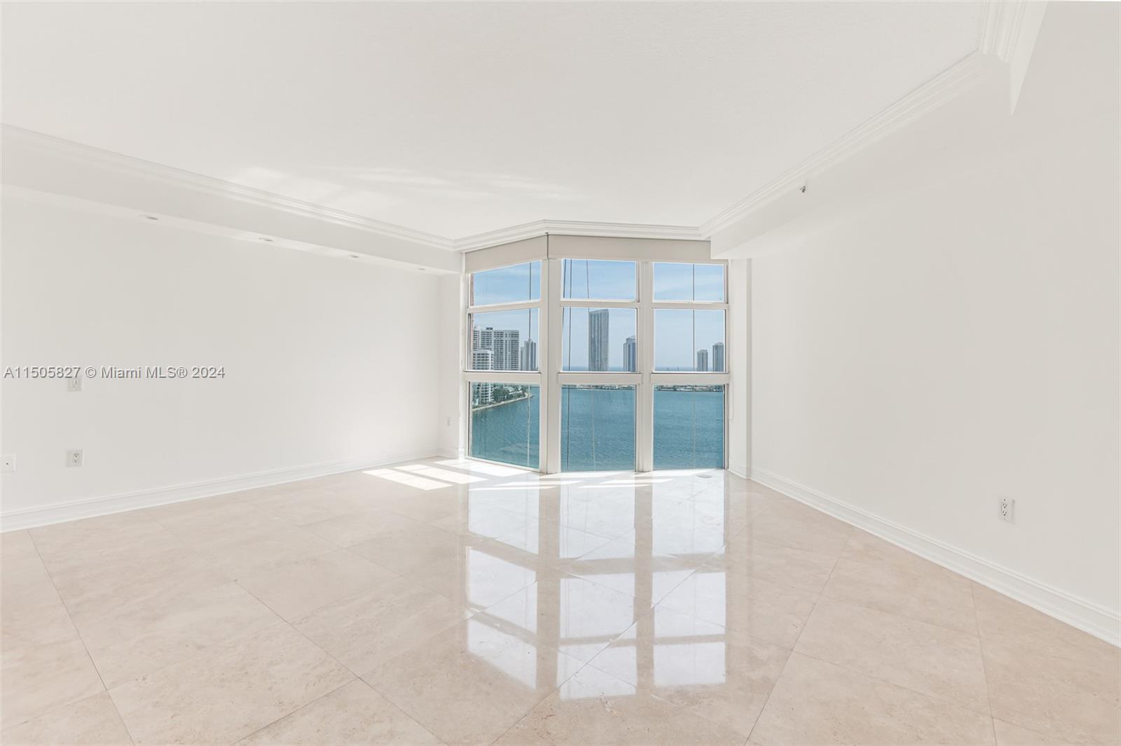 HIDDEN BAY CONDO - Residential Lease