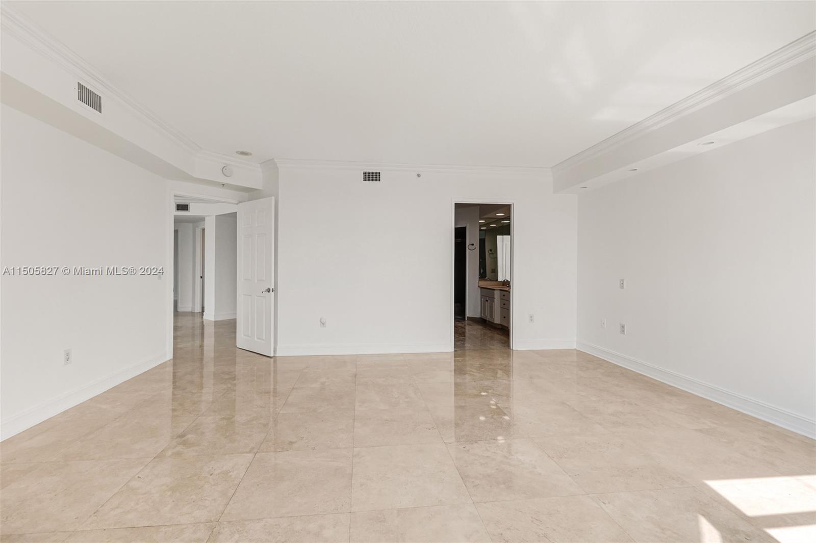 HIDDEN BAY CONDO - Residential Lease