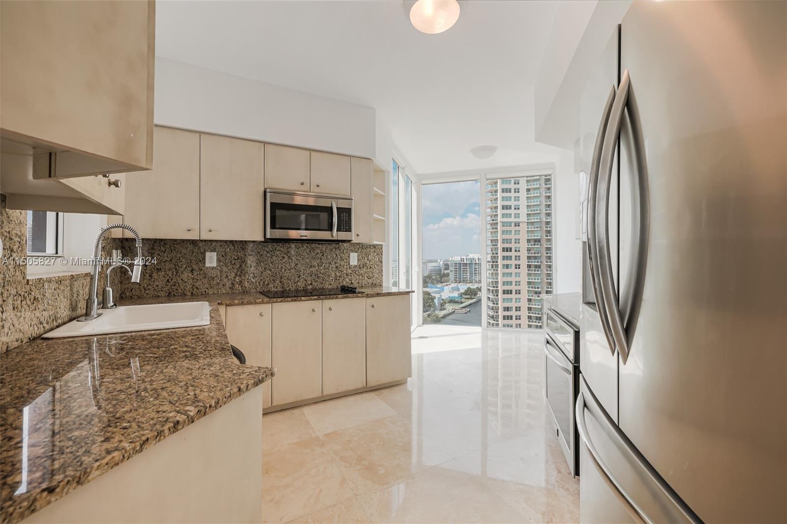 HIDDEN BAY CONDO - Residential Lease