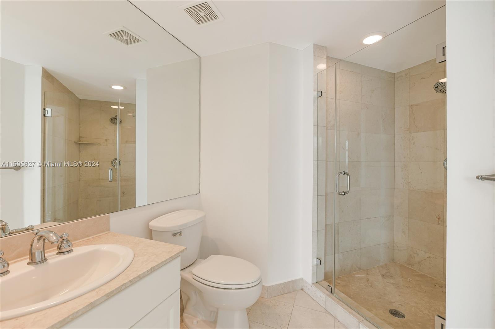 HIDDEN BAY CONDO - Residential Lease