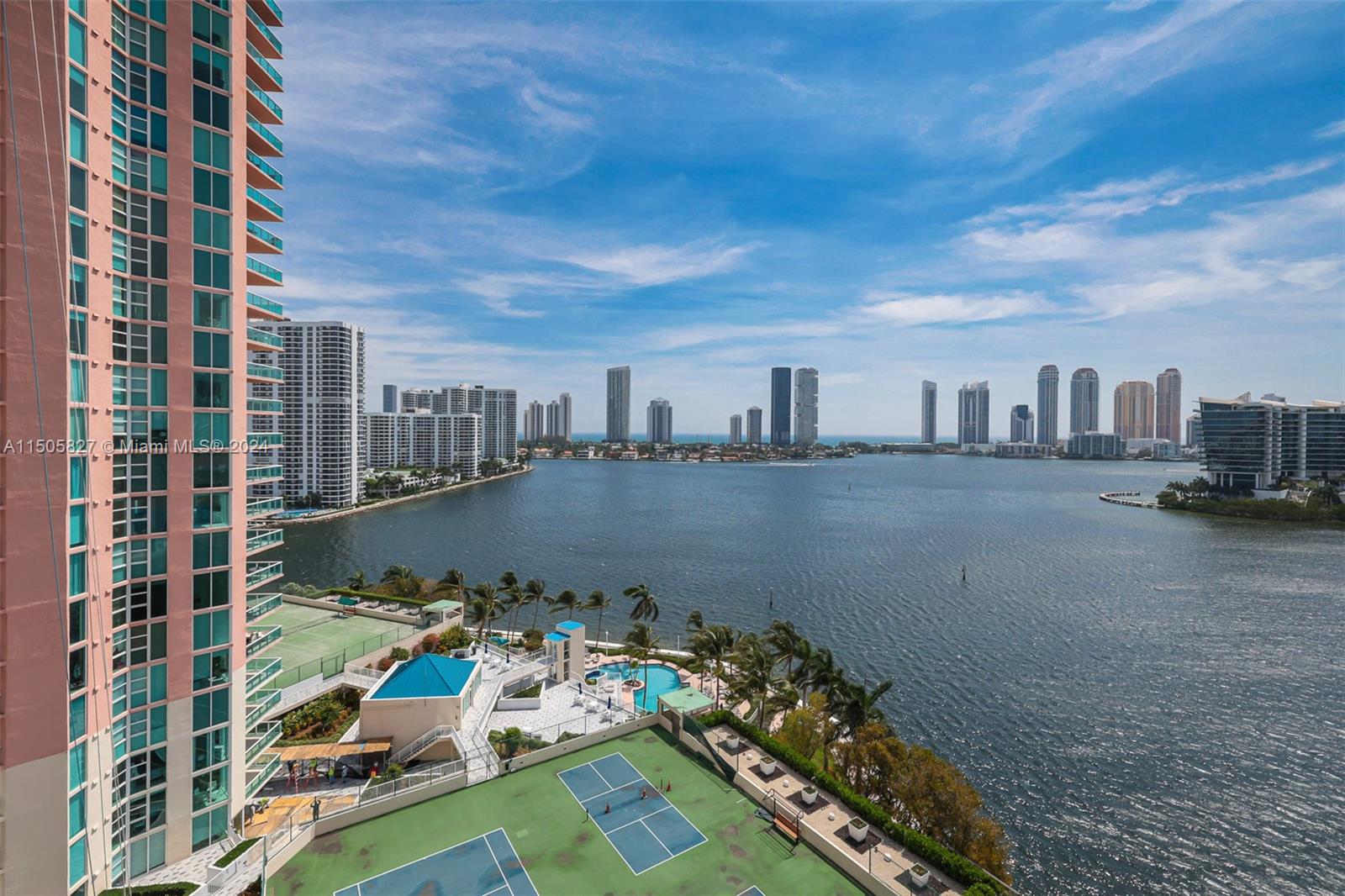 HIDDEN BAY CONDO - Residential Lease