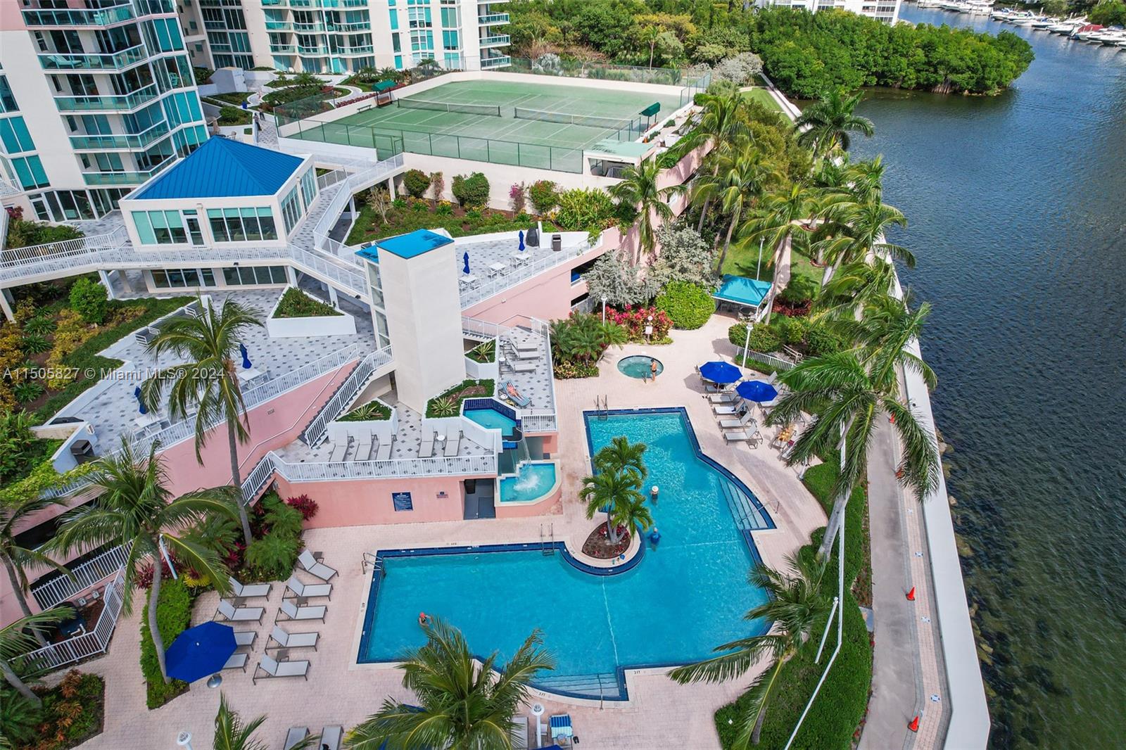 HIDDEN BAY CONDO - Residential Lease