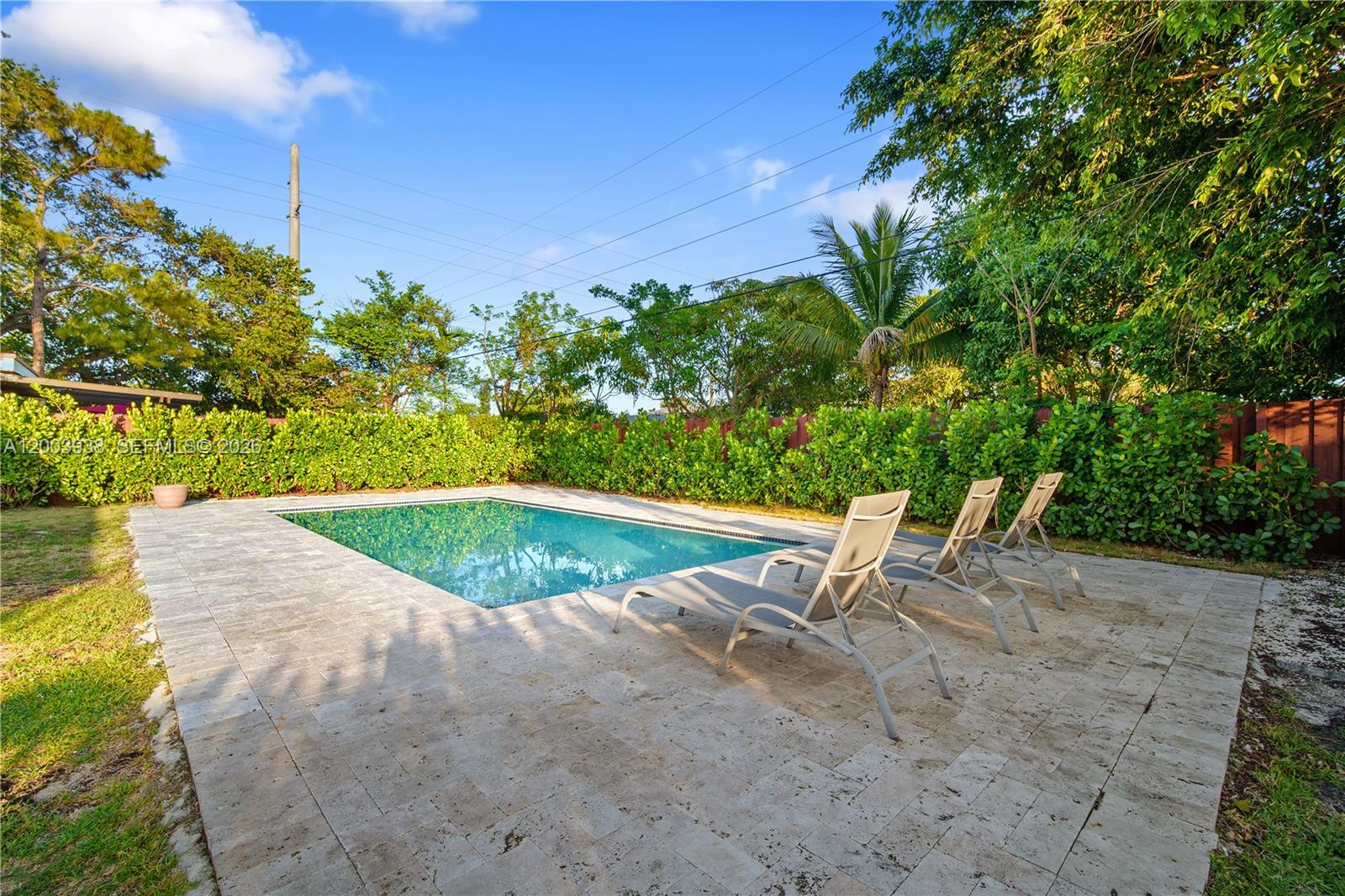 DIXIE GARDENS - Residential