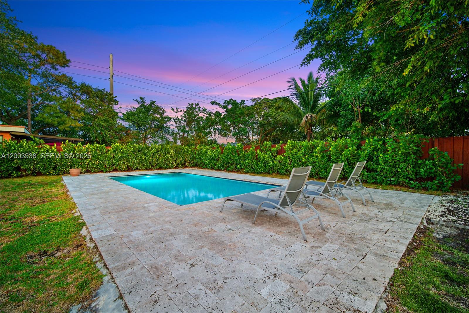 DIXIE GARDENS - Residential