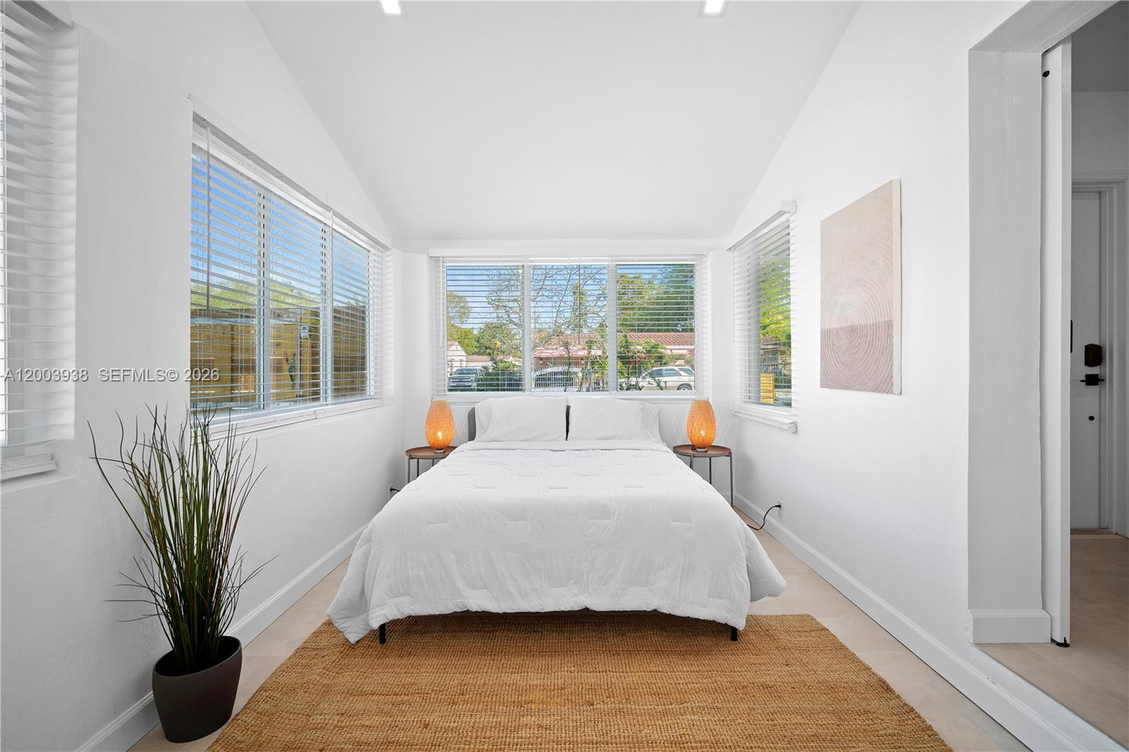 DIXIE GARDENS - Residential