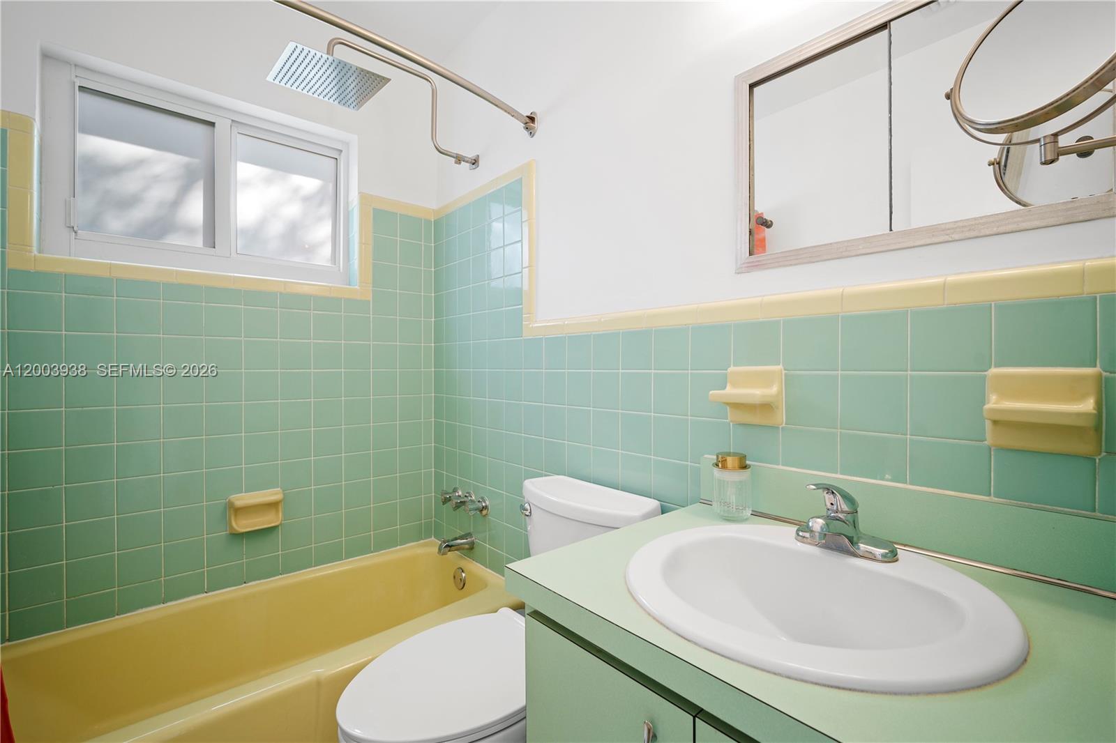 DIXIE GARDENS - Residential