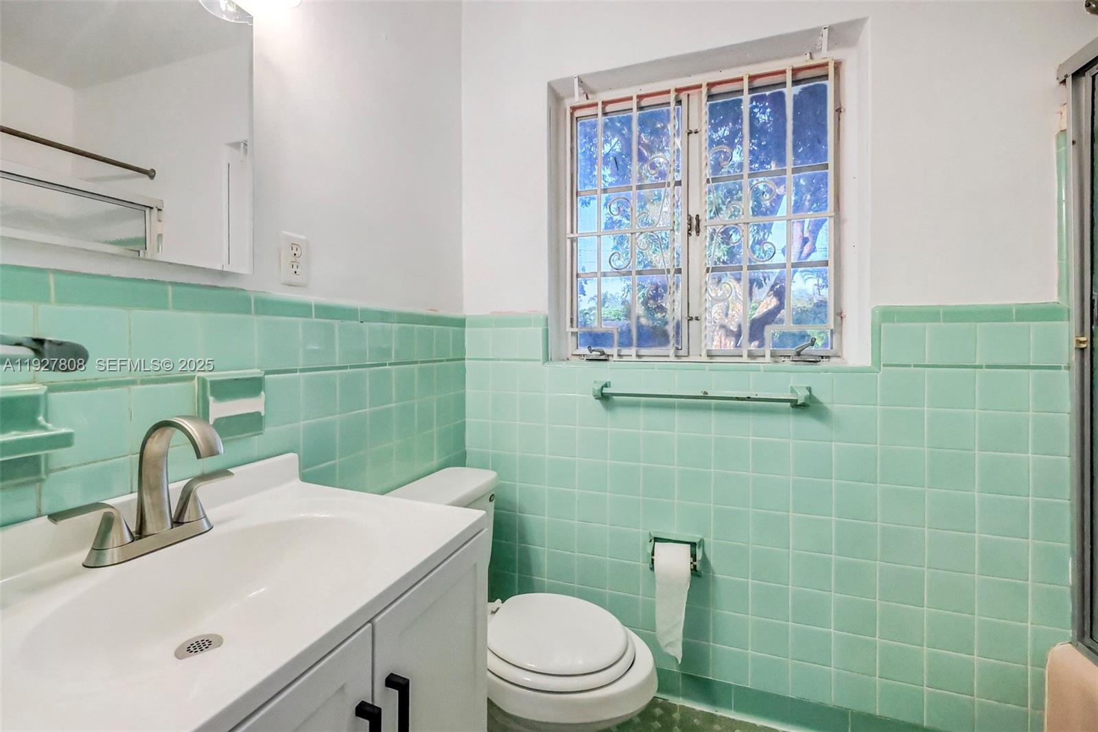 DUNNINGS MIAMI SHORES EXT - Residential