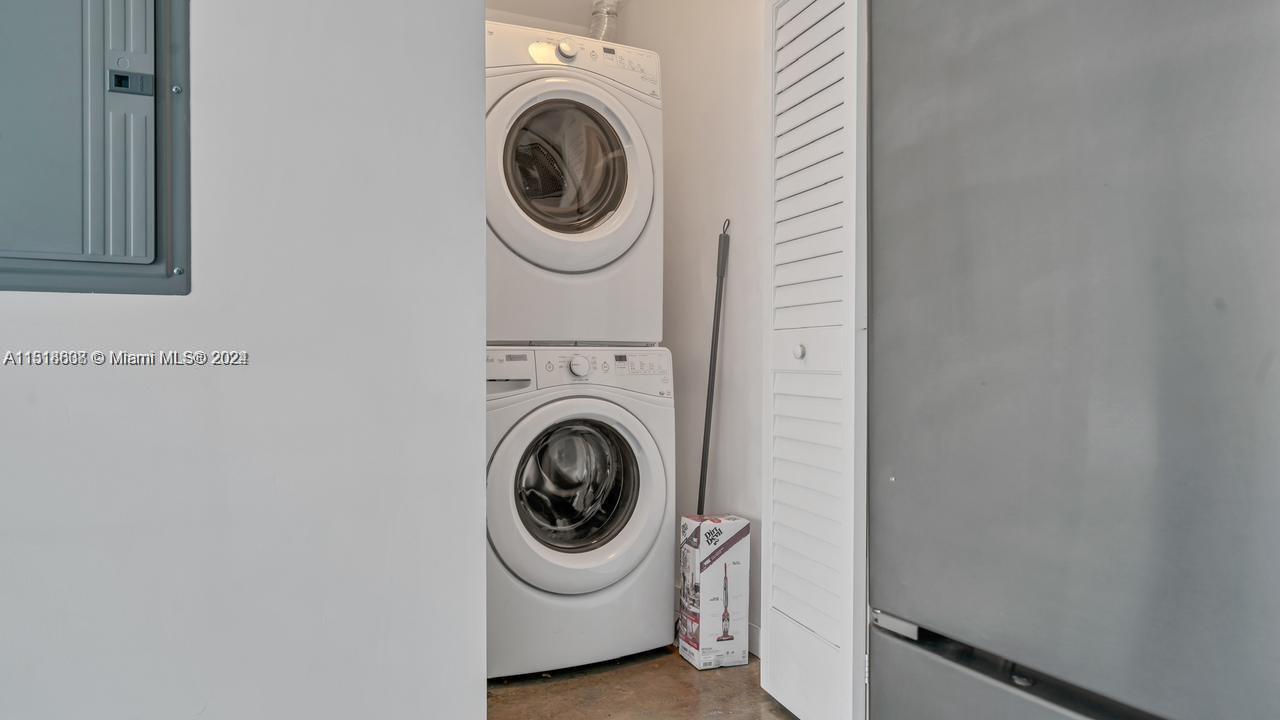 CENTRO CONDO - Residential Lease