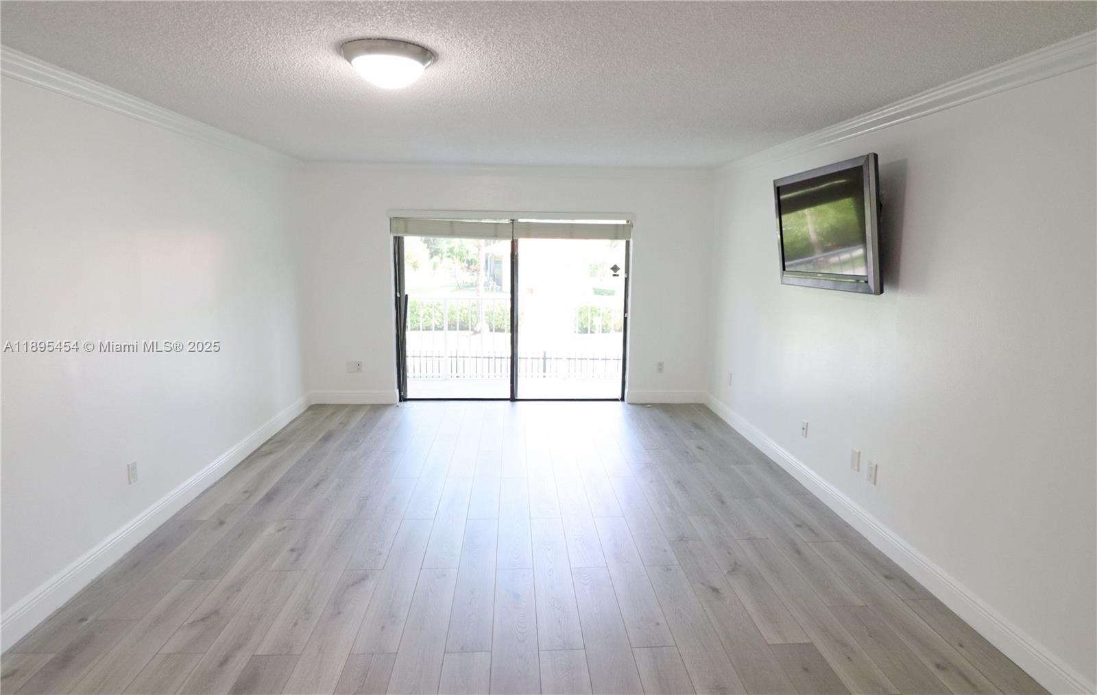 WISPERWOOD VILLAGE CONDO - Residential Lease