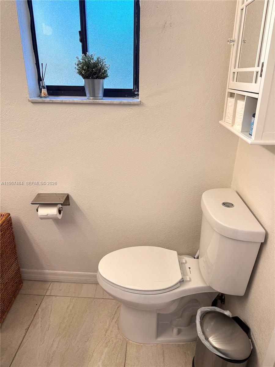 COSTA DEL SOL CONDO N - Residential