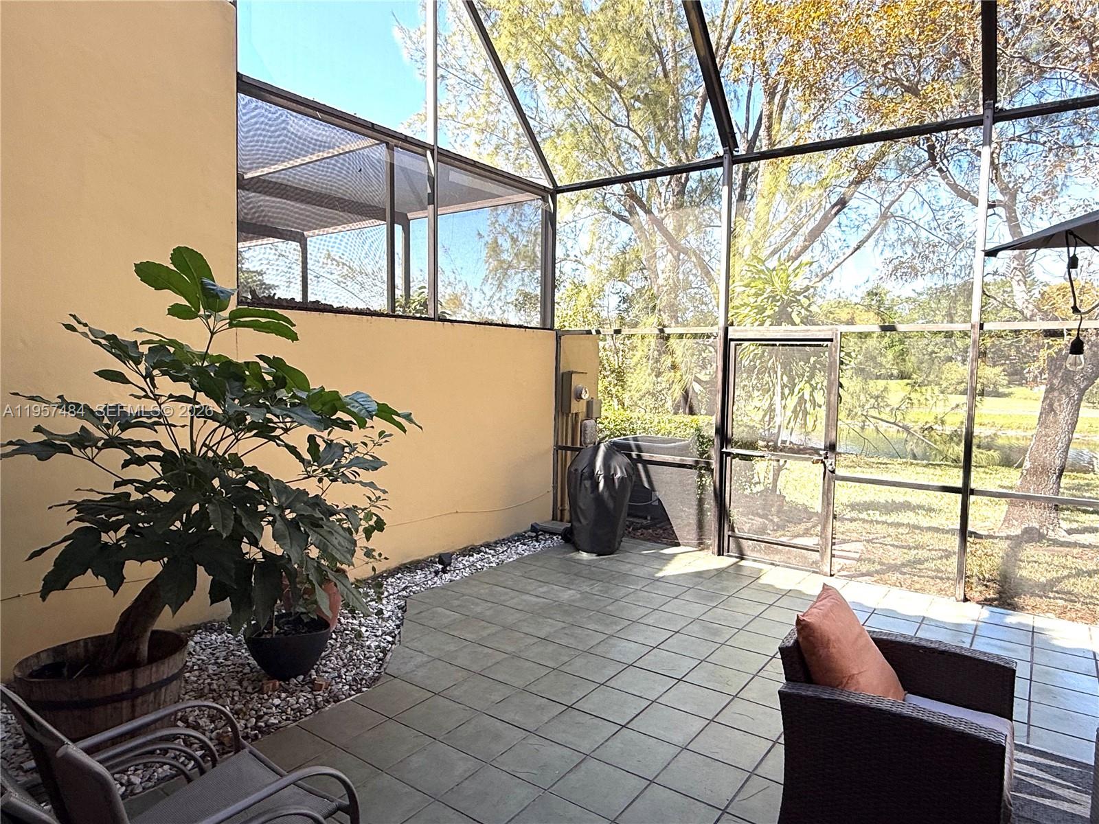 COSTA DEL SOL CONDO N - Residential