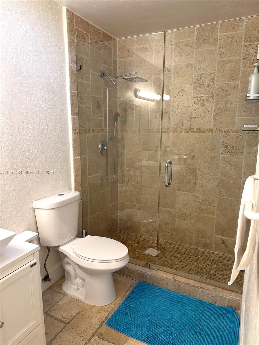 COSTA DEL SOL CONDO N - Residential