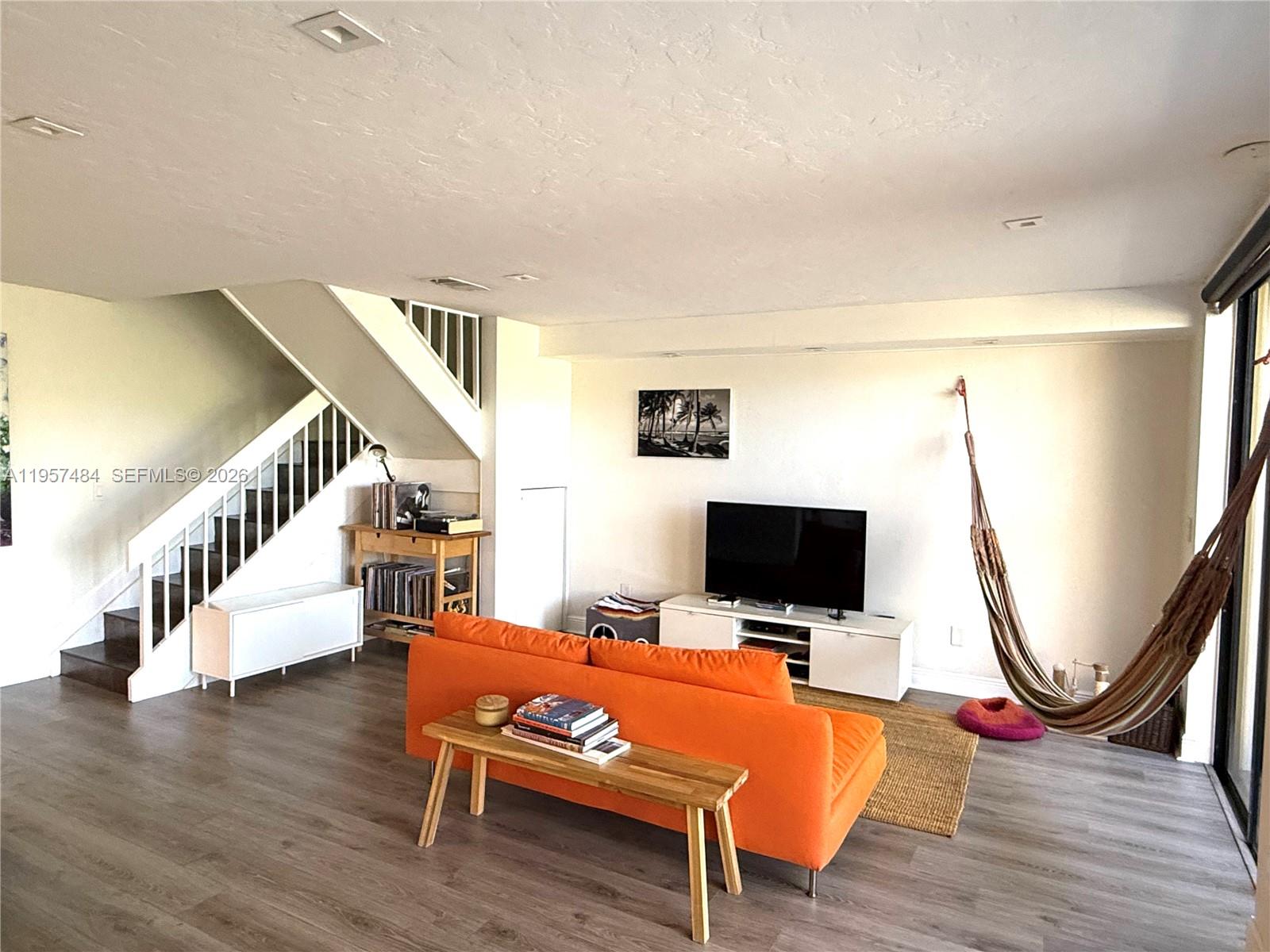 3502 Torremolinos Ave F-32