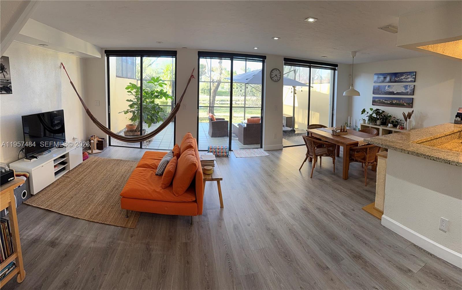 COSTA DEL SOL CONDO N - Residential