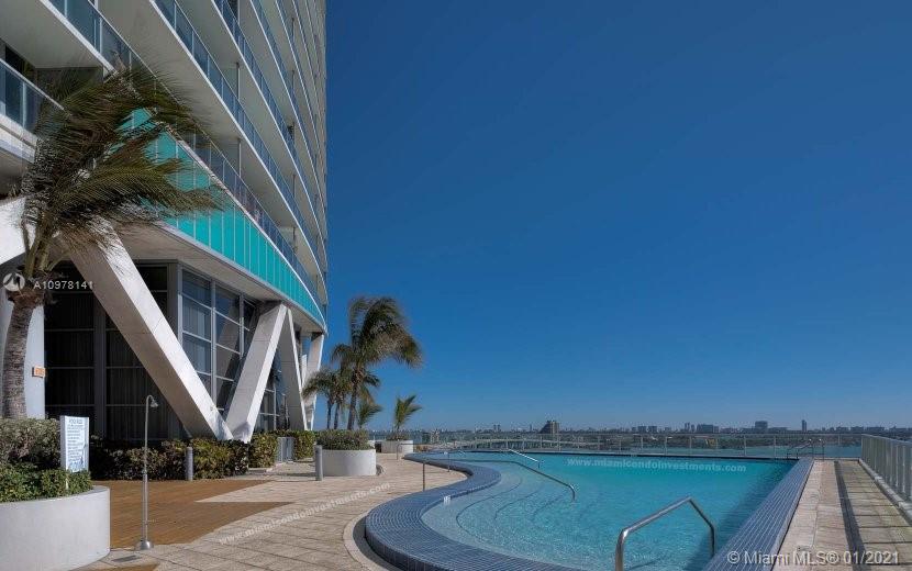MARINABLUE CONDO - Residential