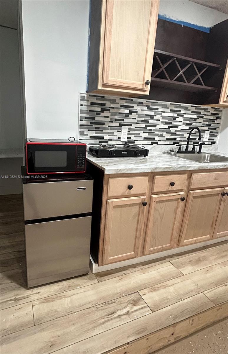 Rental Property at 2225 Se 7th Pl B, Homestead, Miami-Dade County, Florida - Bathrooms: 1  - $1,000 MO.