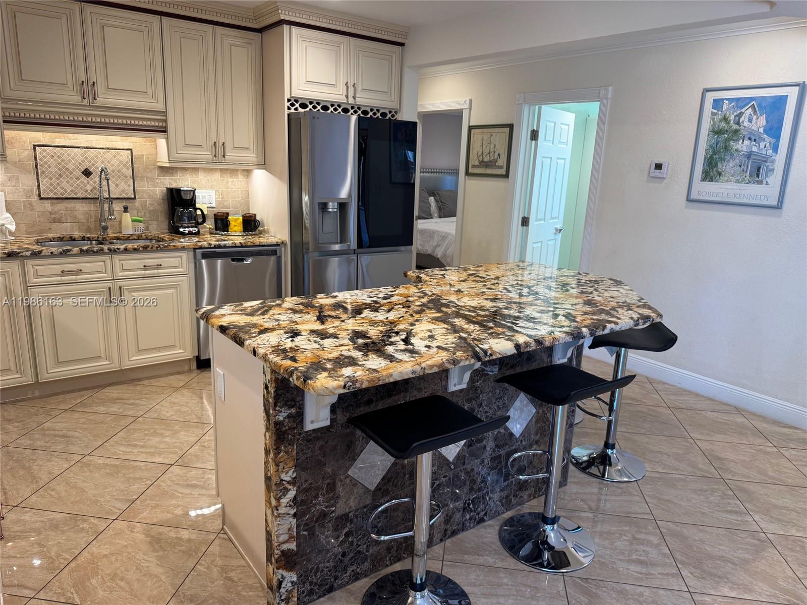 SANTA BARBARA ESTATES - Residential